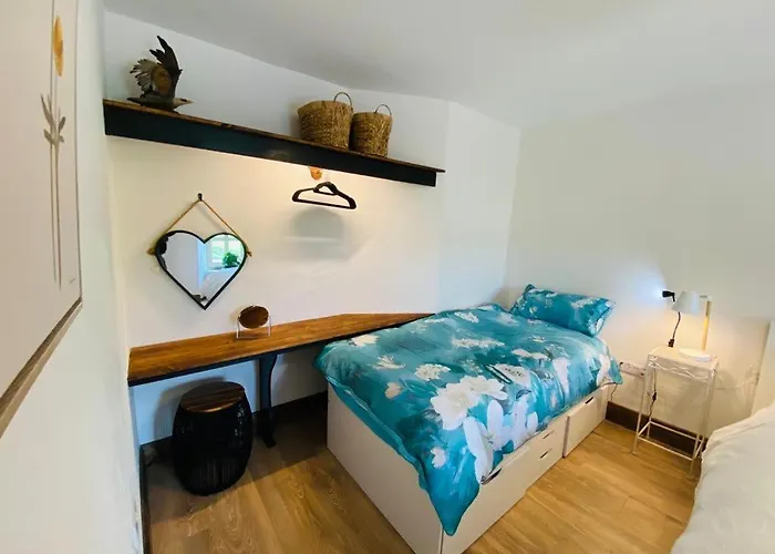 3 Bed Apartment/explore The Area/enjoy Our Pub 公寓 *